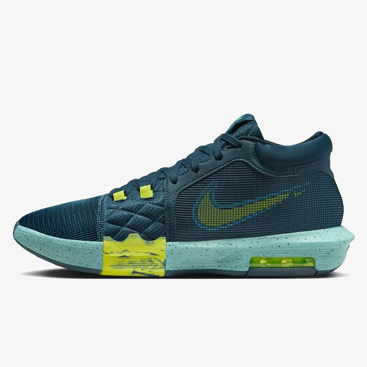 Nike Patike LeBron Witness VIII 