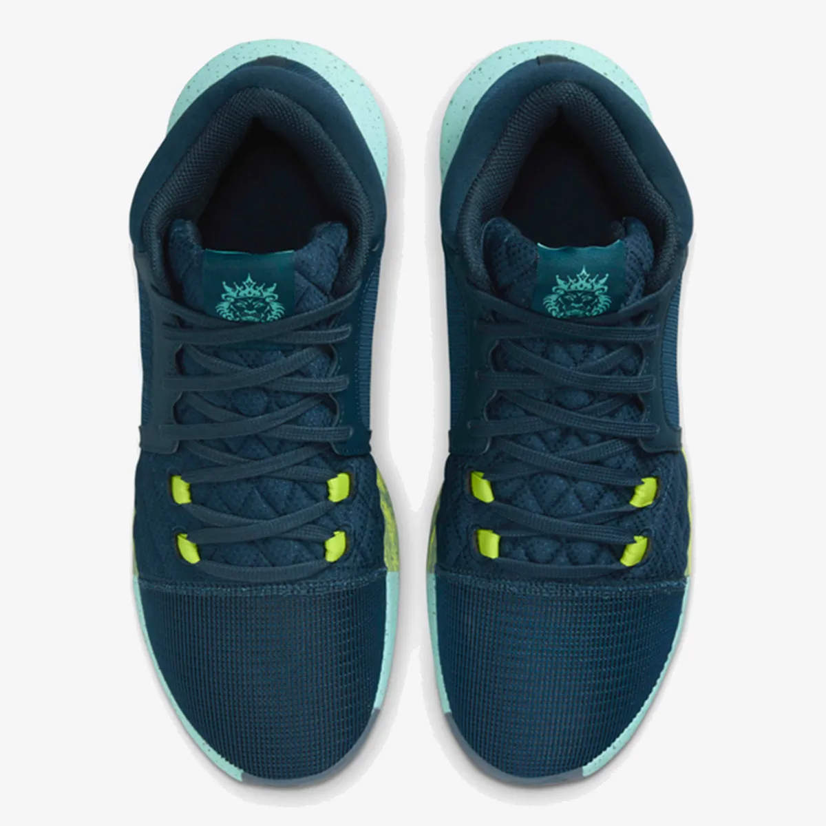 Nike Patike LeBron Witness VIII 