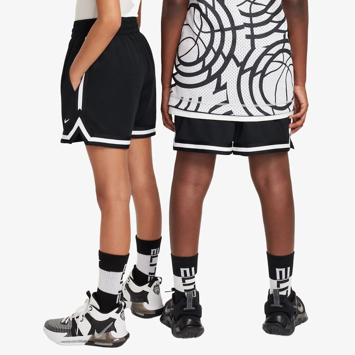 Nike Šorc DNA