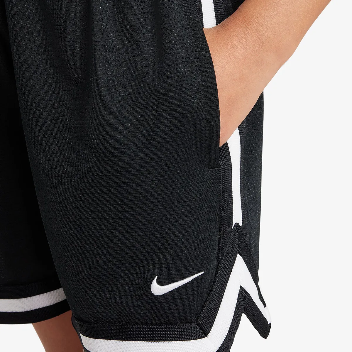 Nike Šorc DNA