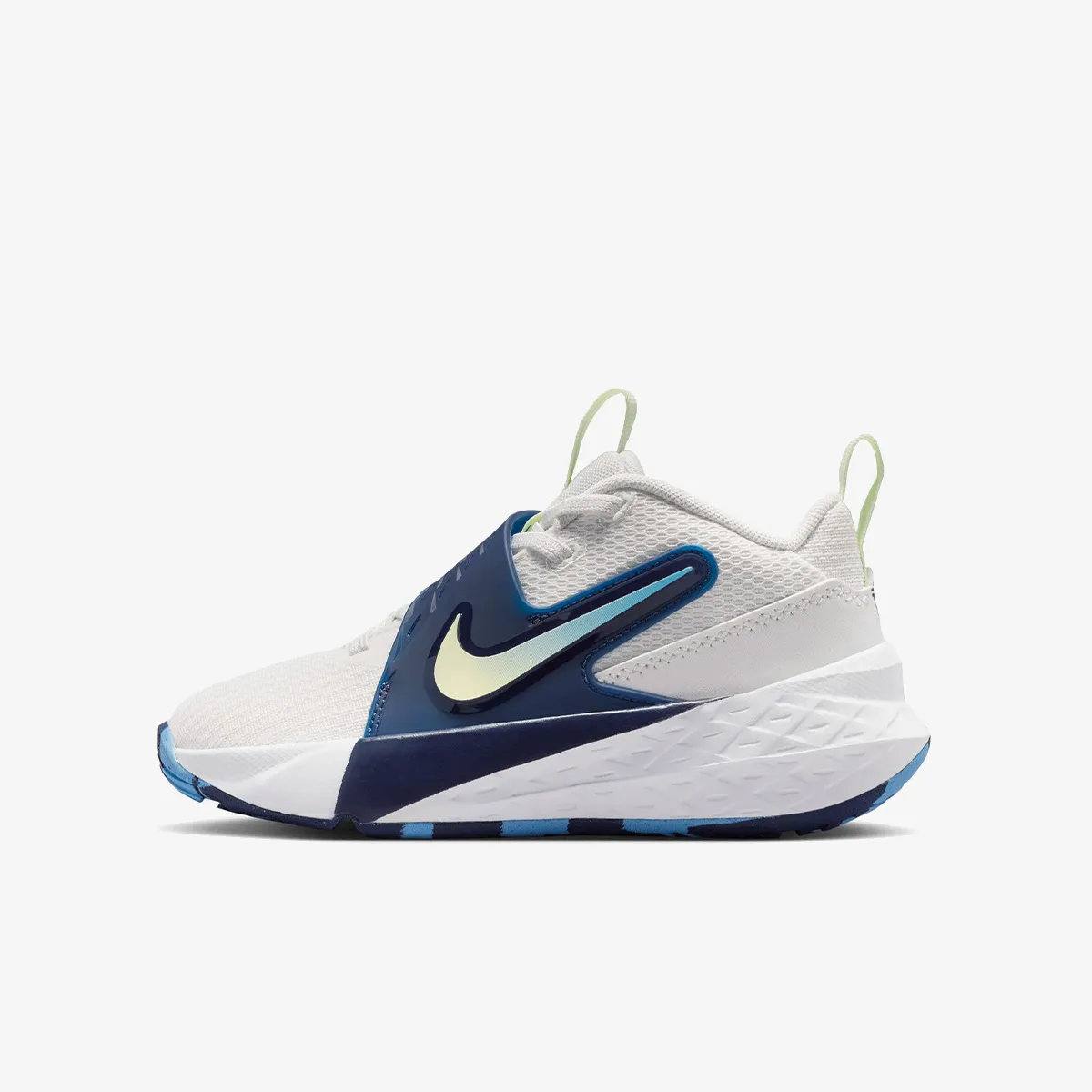 Nike Patike Team Hustle 