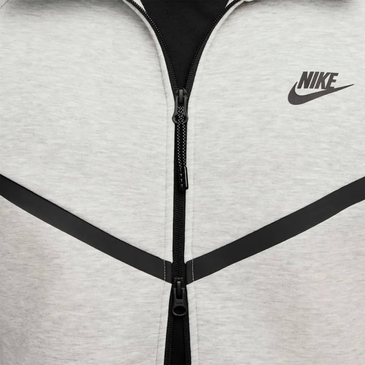 Nike Dukserica Tech Fleece 