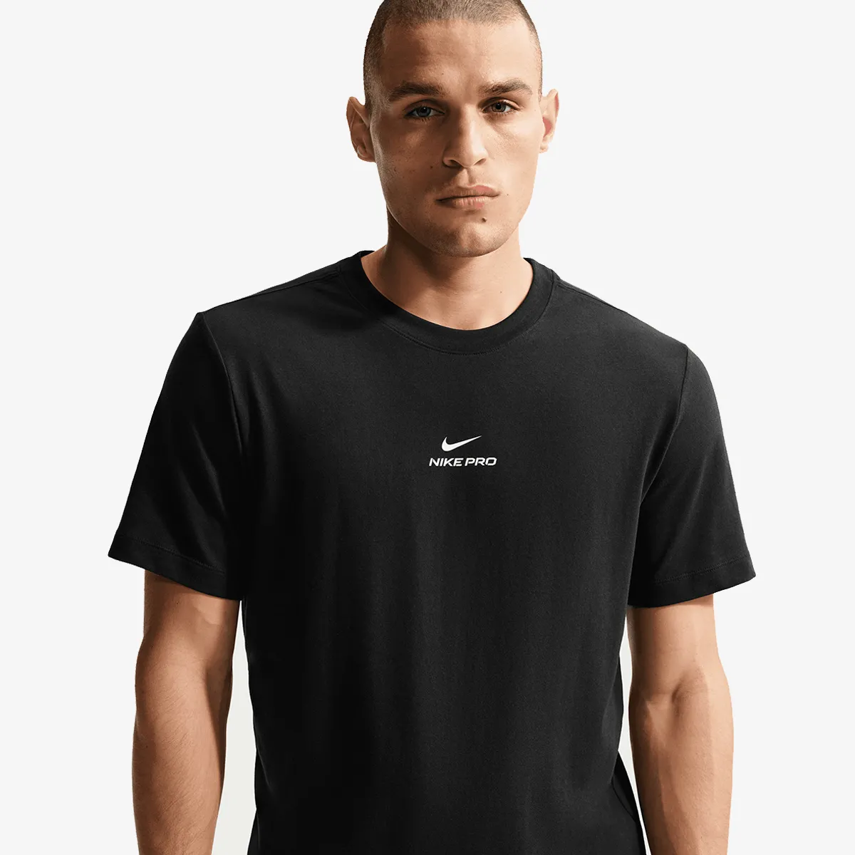 Nike Majica Standard Pro 