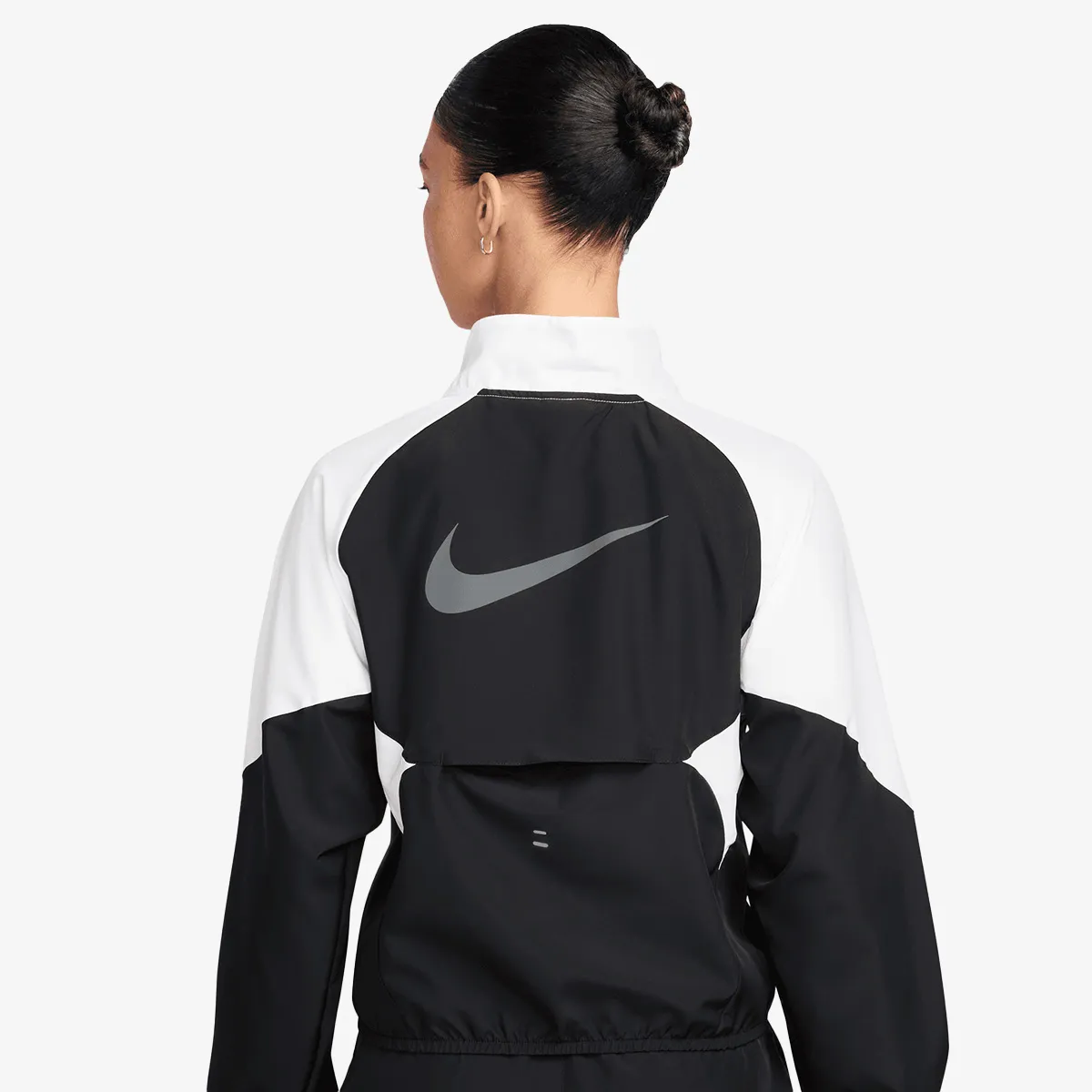 Nike Jakna W NK TEMPO SWSH DF JKT 