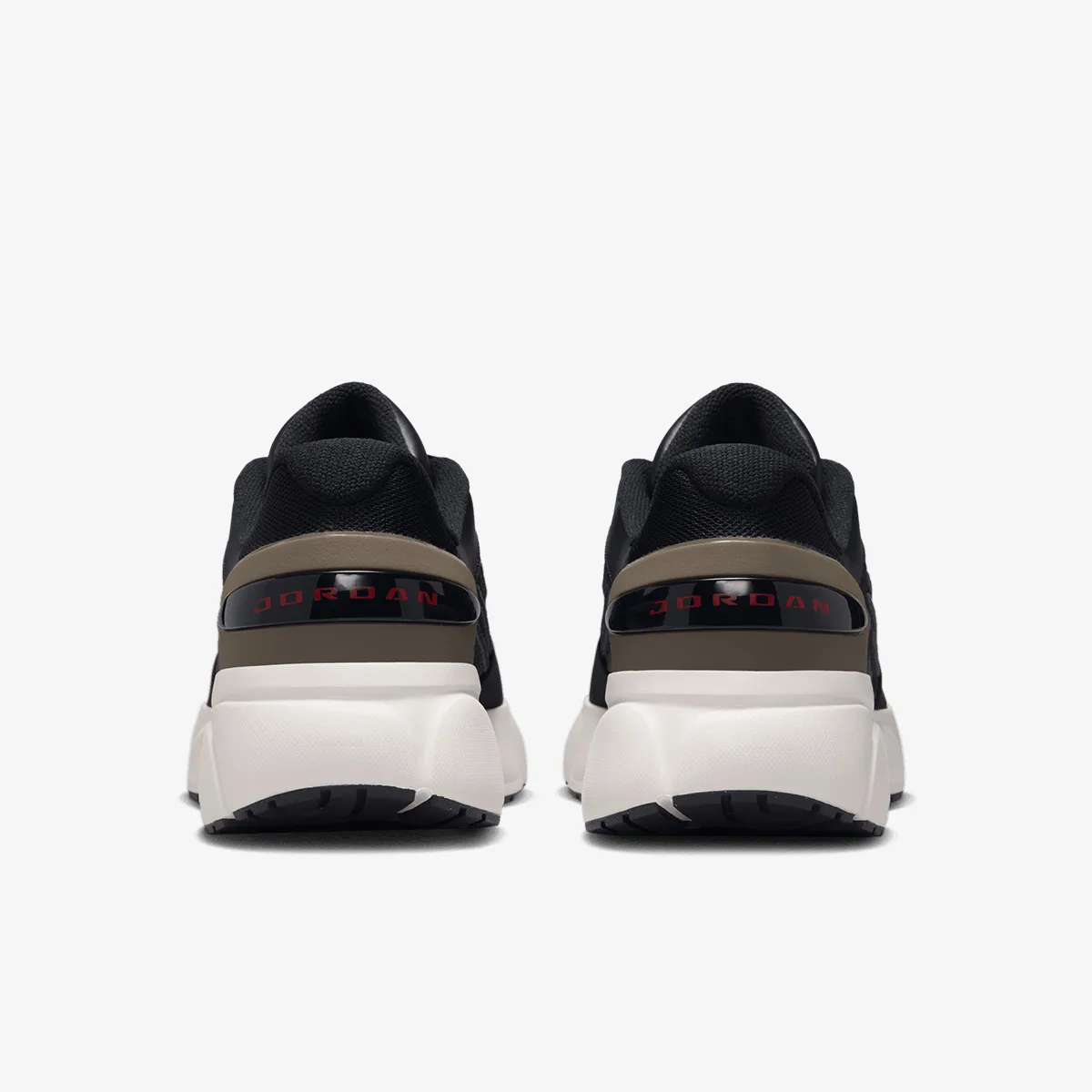Nike Patike JORDAN TRUNNER FLOW 