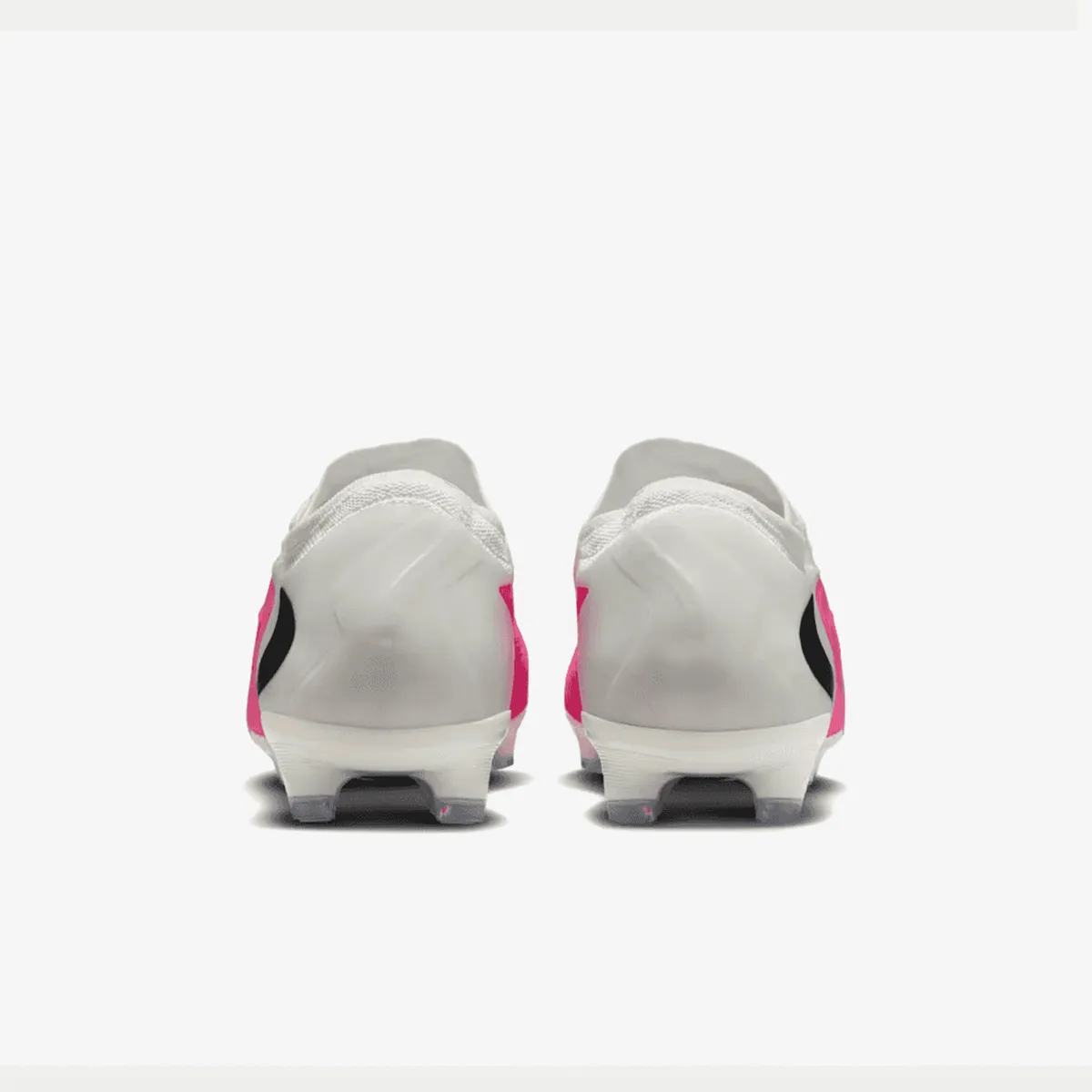 Nike Kopačke PHANTOM 6 LOW PRO FG T 